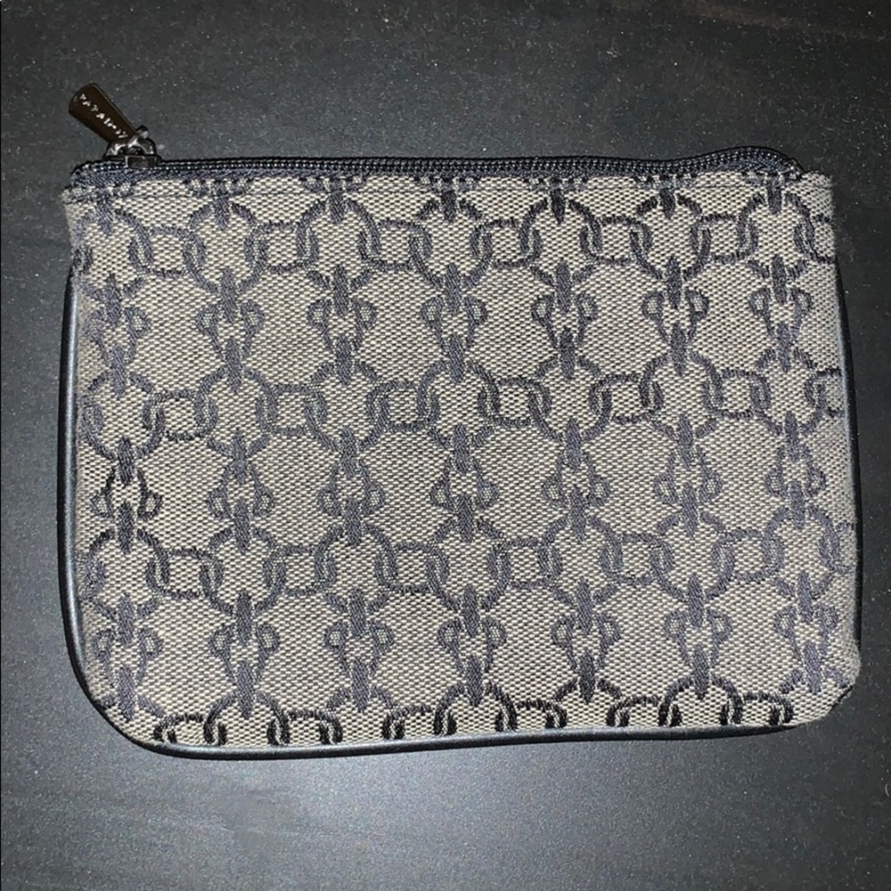 Change purse